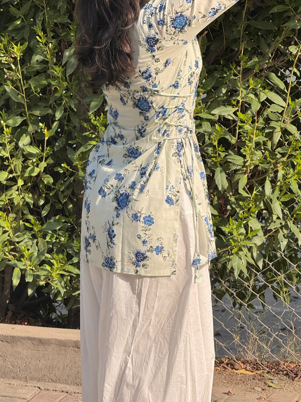 Ivory Side Corset kurti Set
