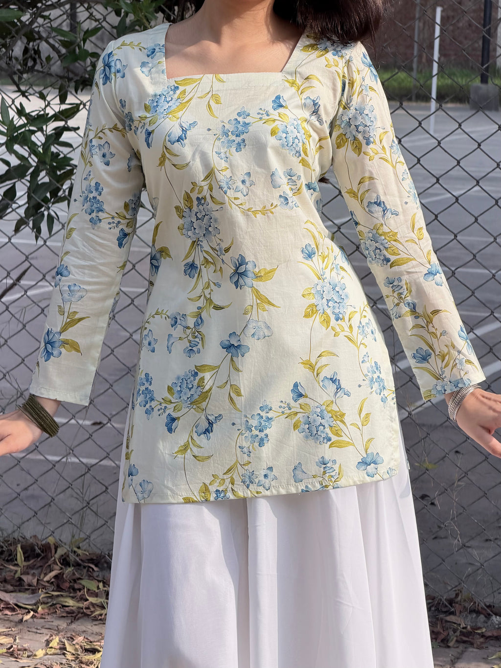 Lilly Kurti Set