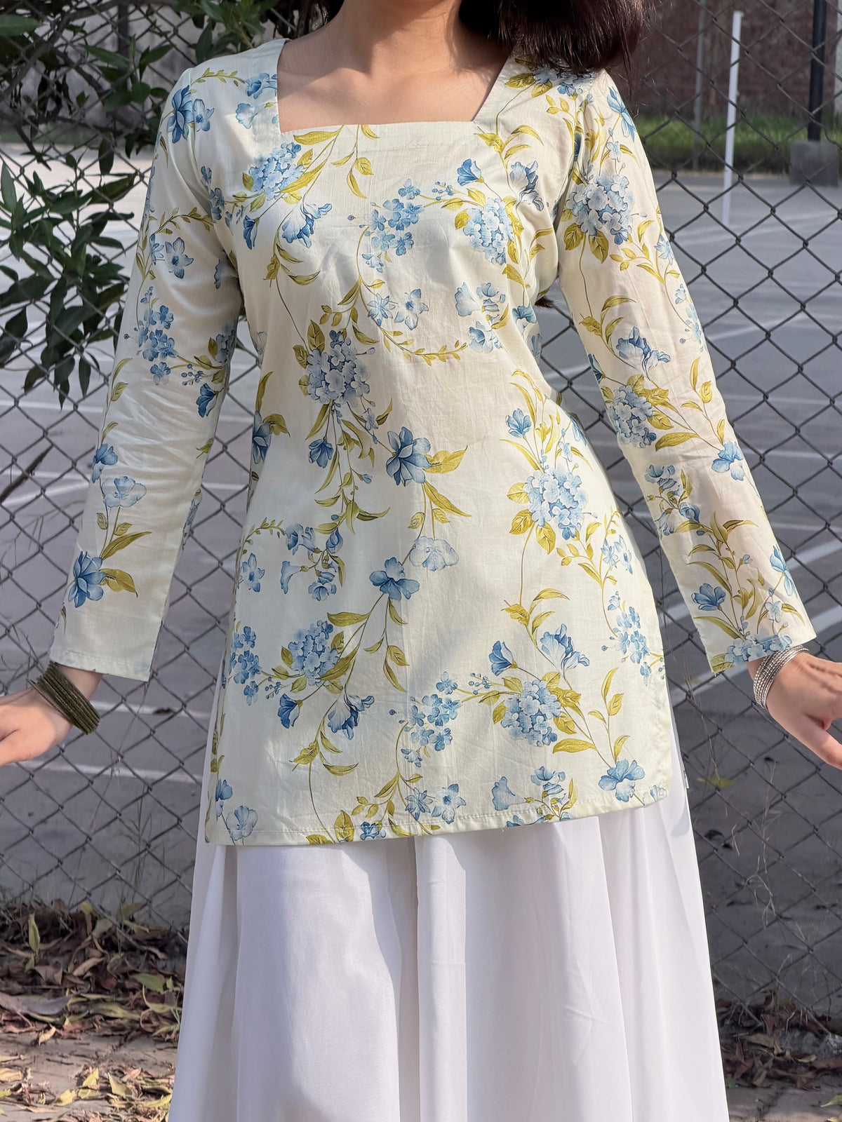 Lilly Kurti Set
