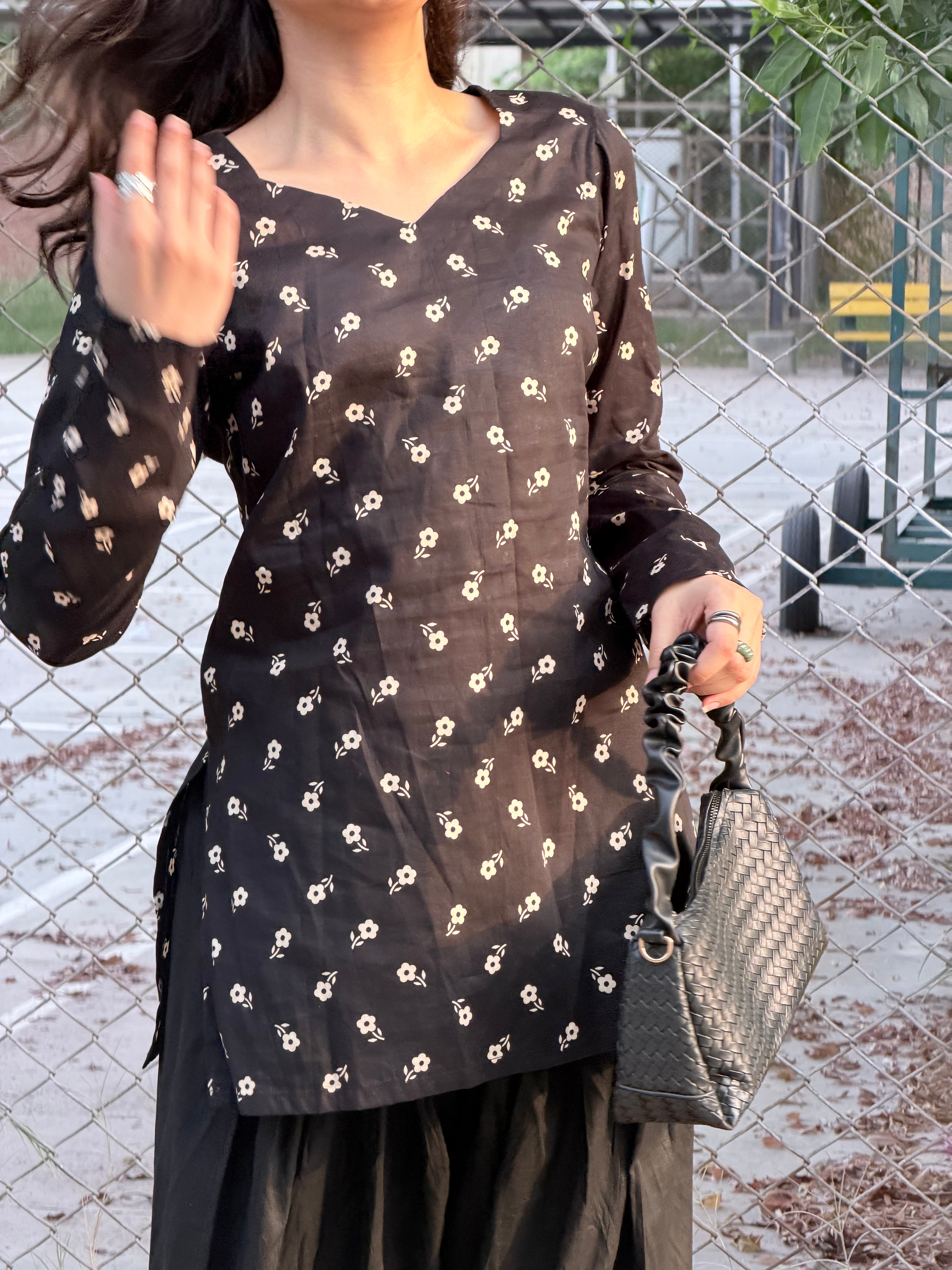 Ash Kurti Set