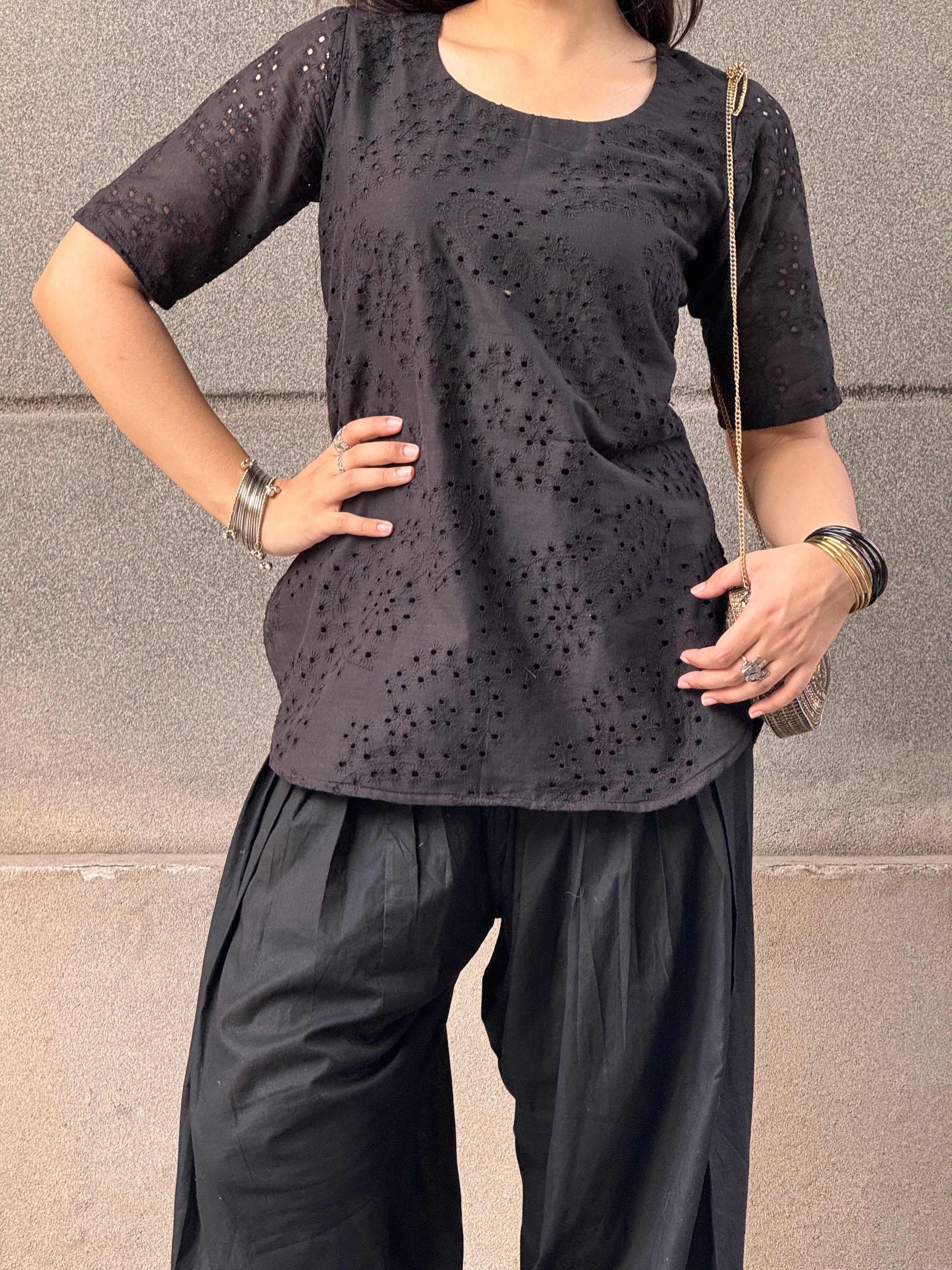 Siyah chicken kari kurti