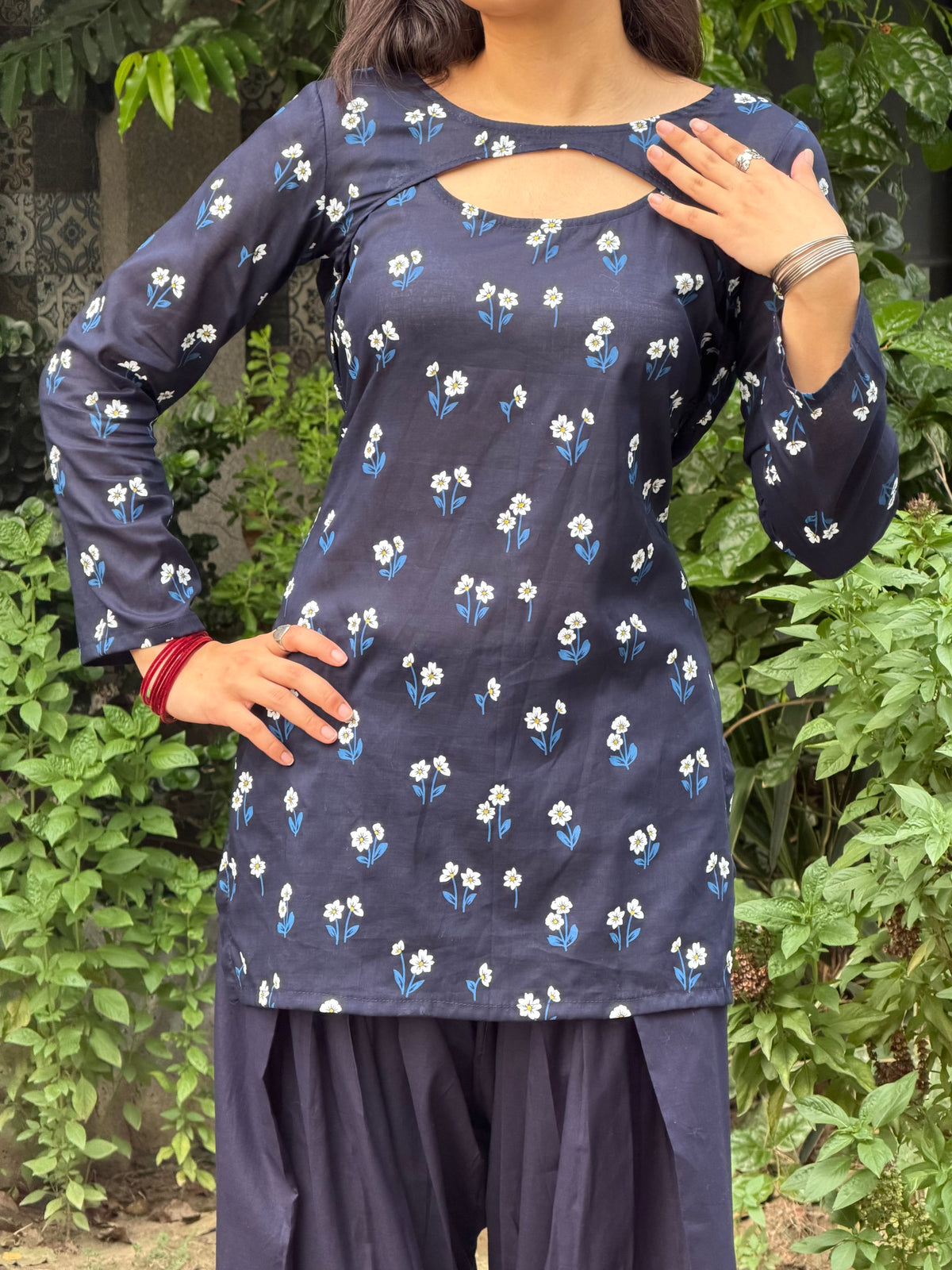 Blue daisy Convertible Set