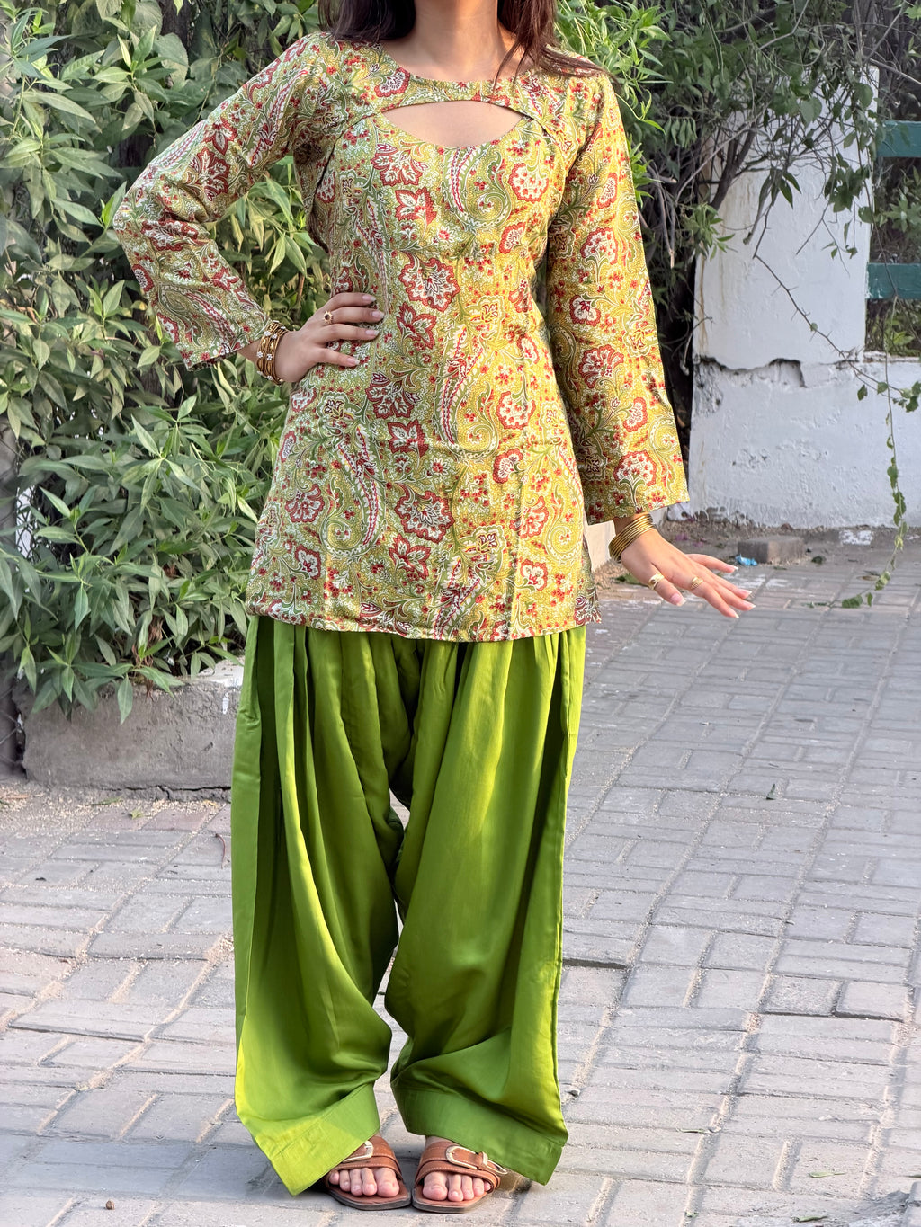 Meena  Convertible kurti Set