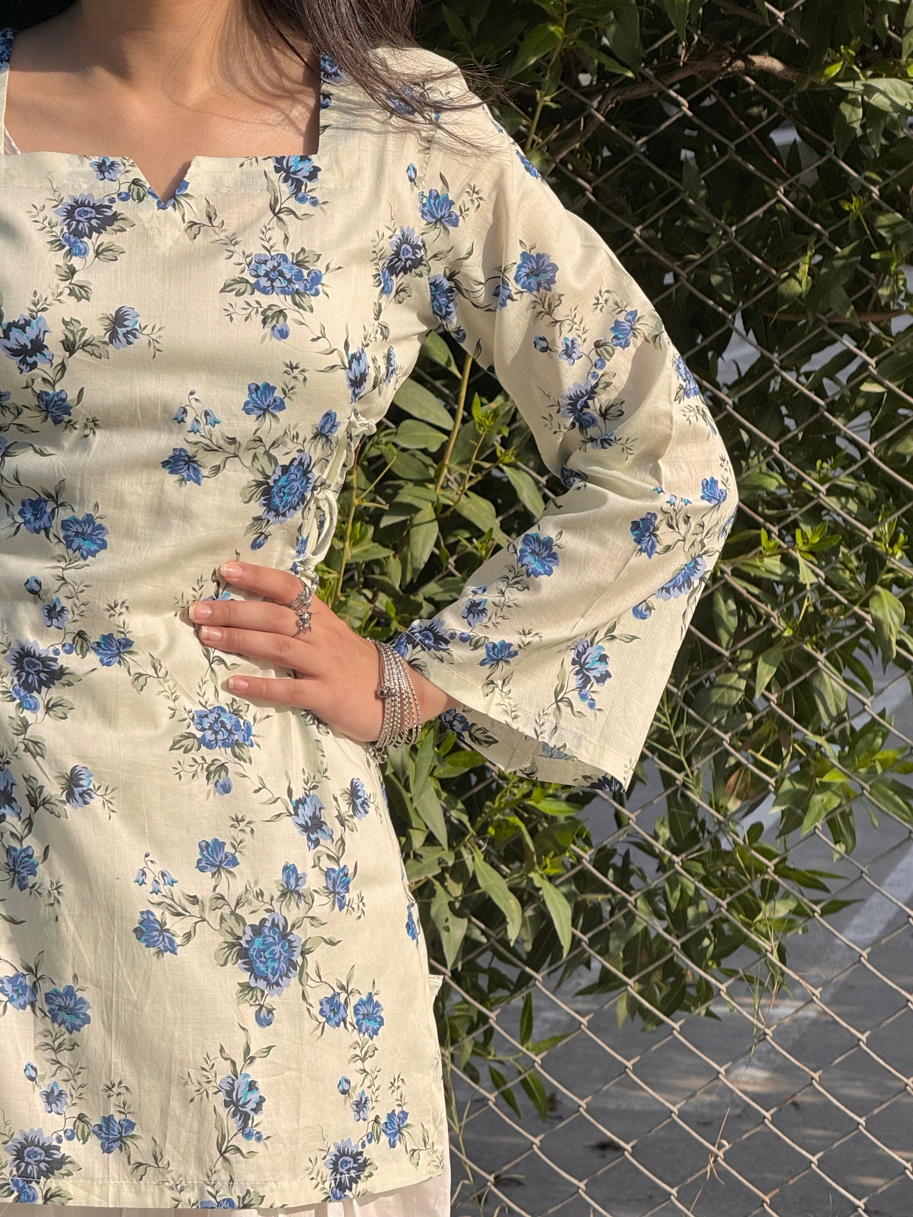 Ivory Side Corset kurti Set