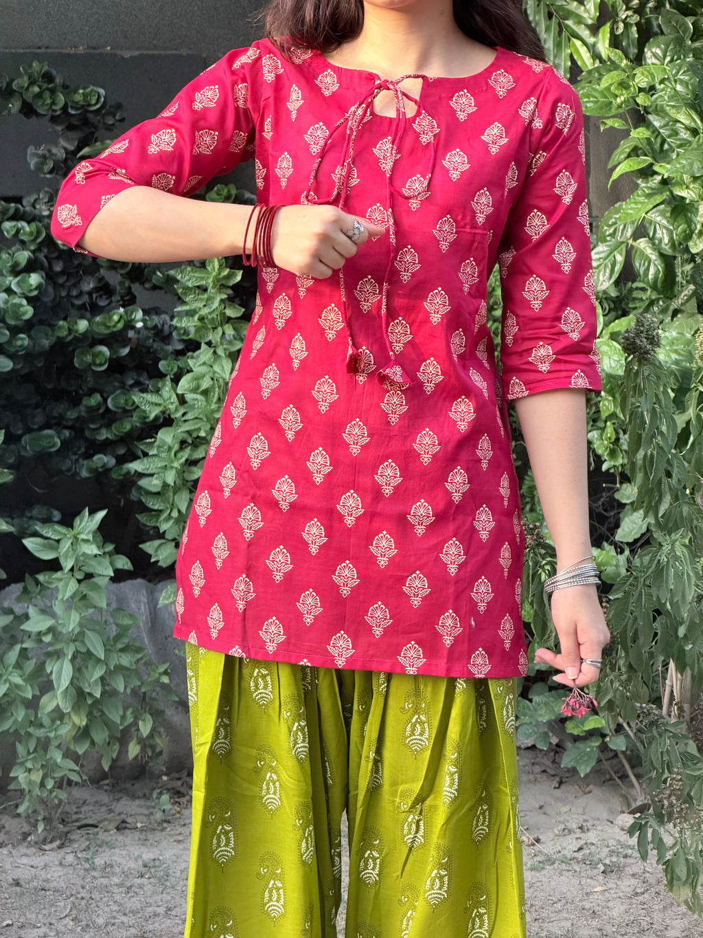 Dazzle Kurti Suit