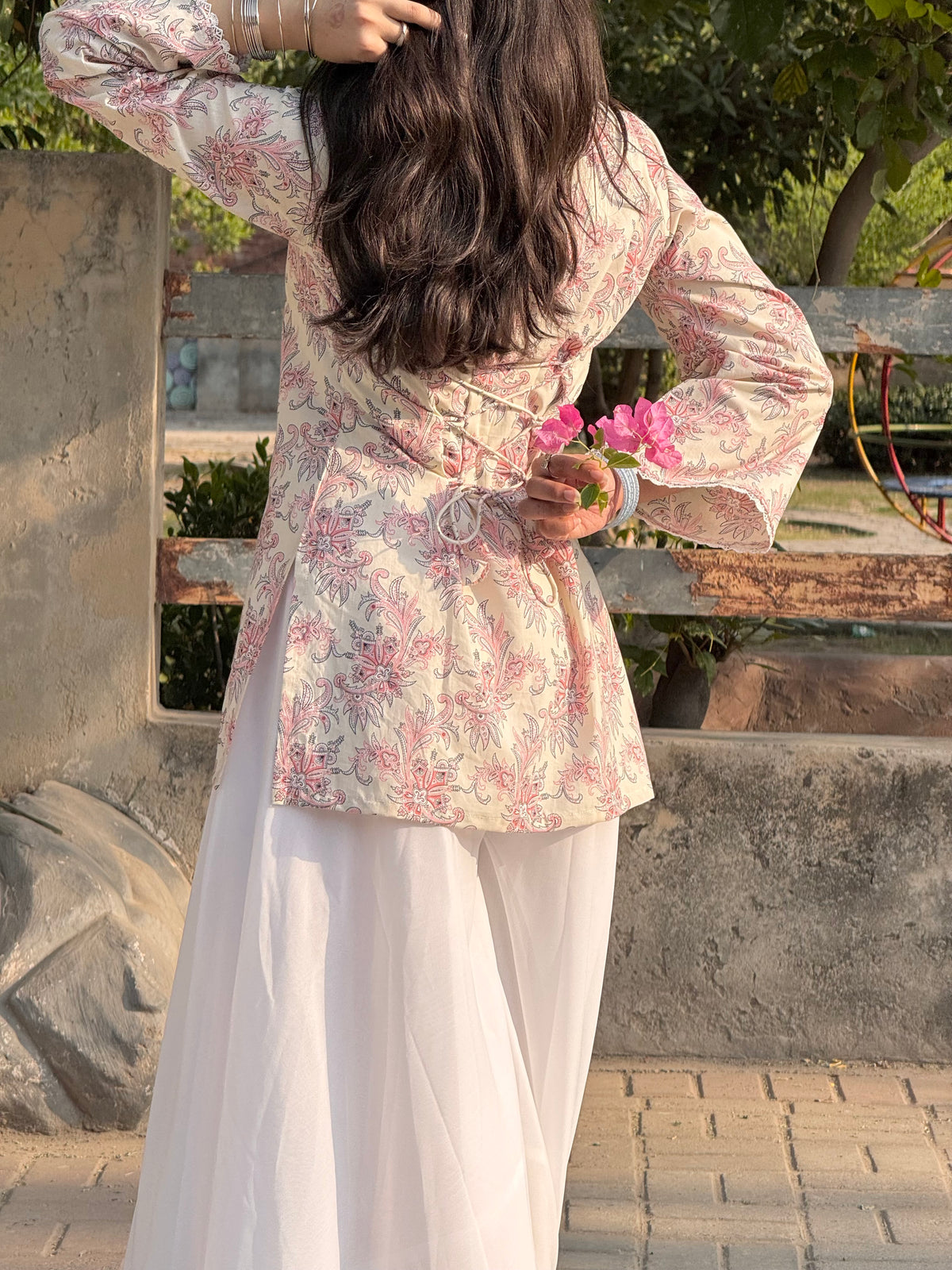 Luna Short kurti