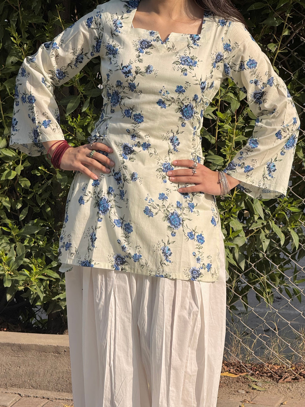Ivory Side Corset kurti Set