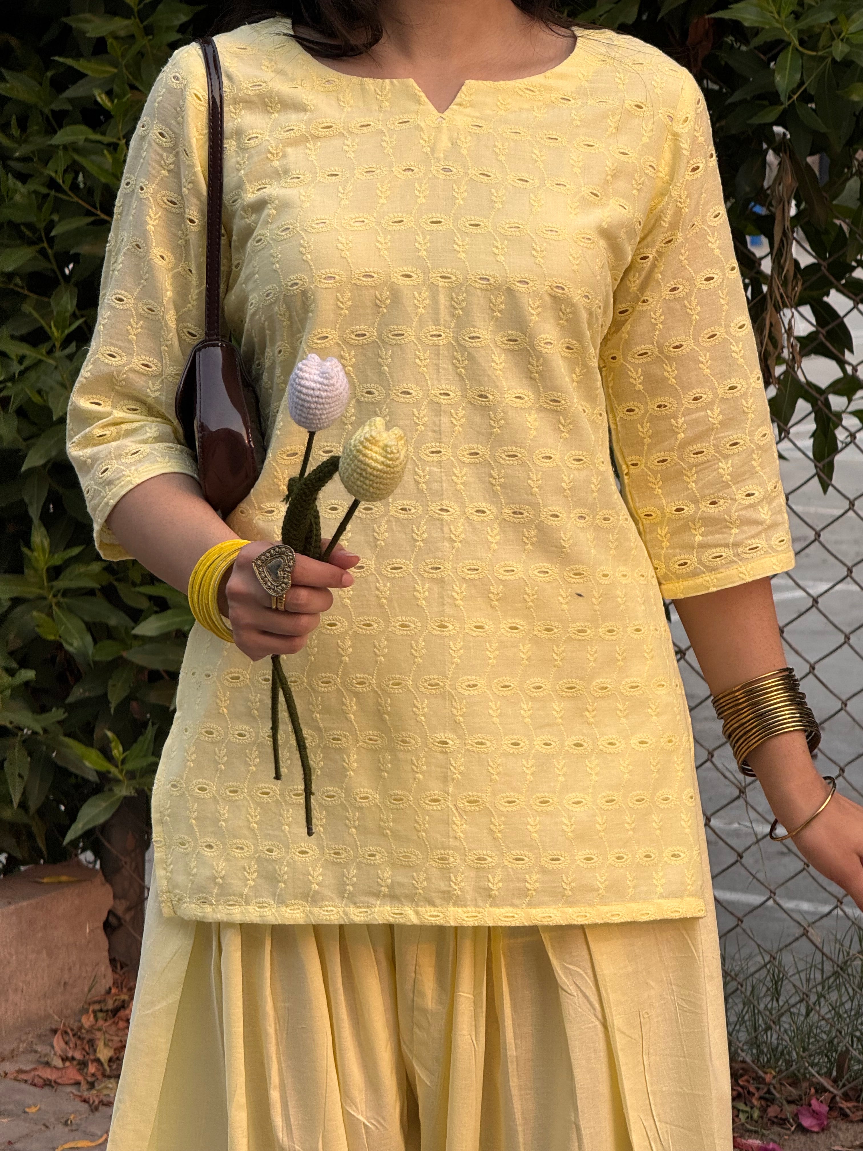 Butter yellow chicken kari kurti