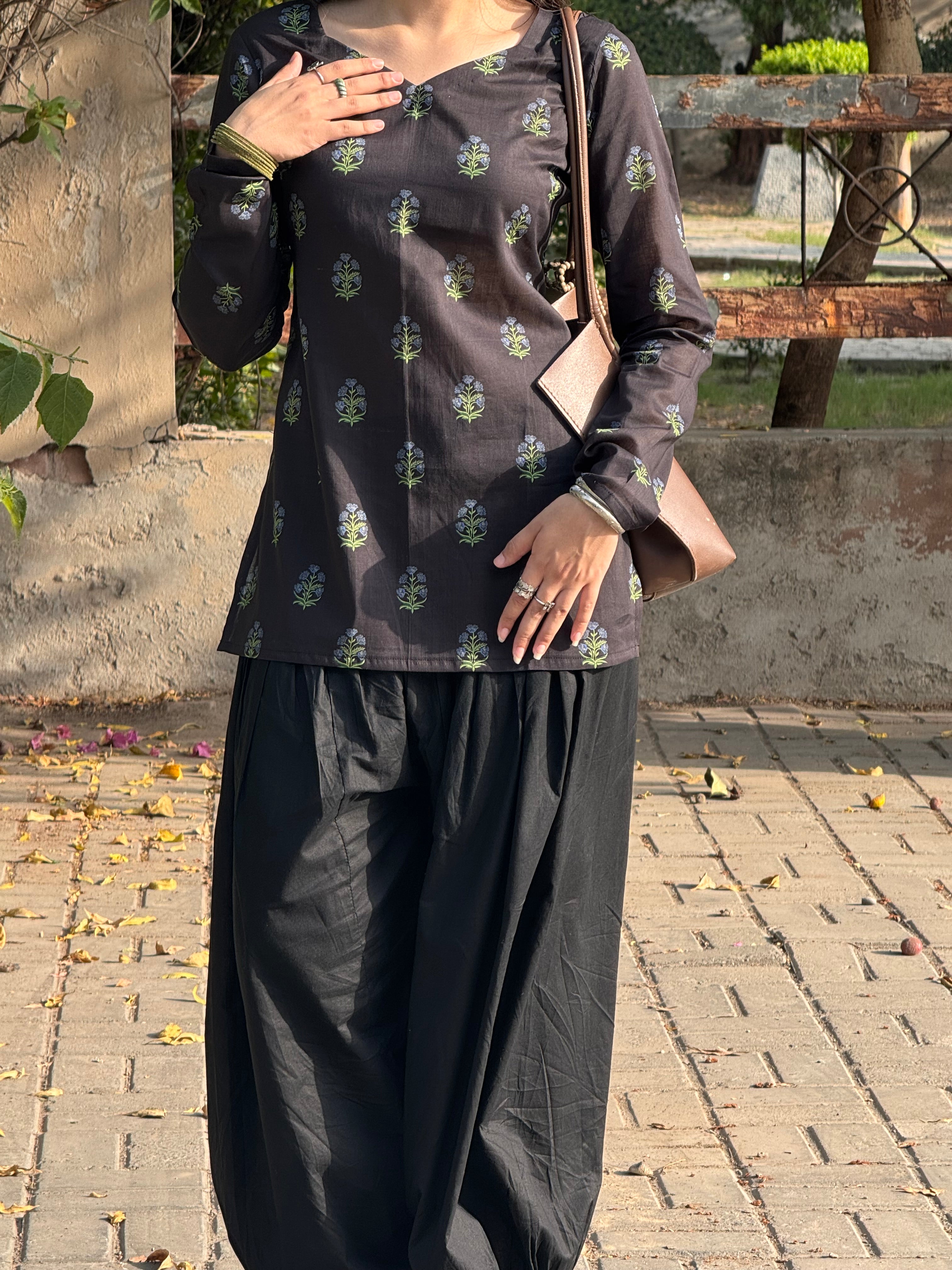 Raaz Corset Kurti