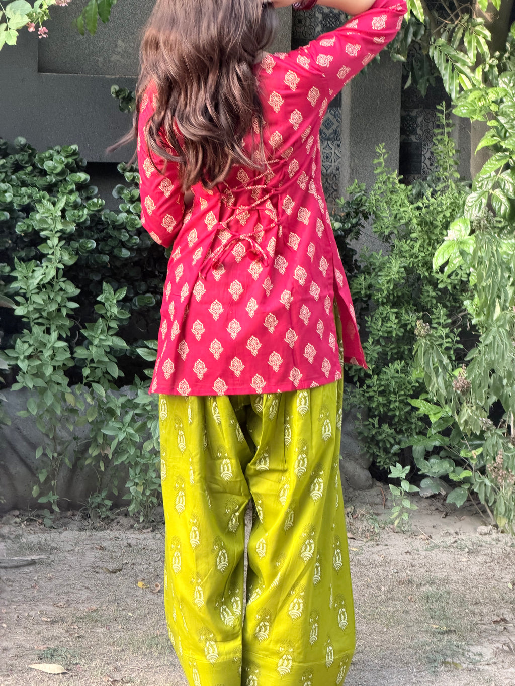 Dazzle Kurti Suit