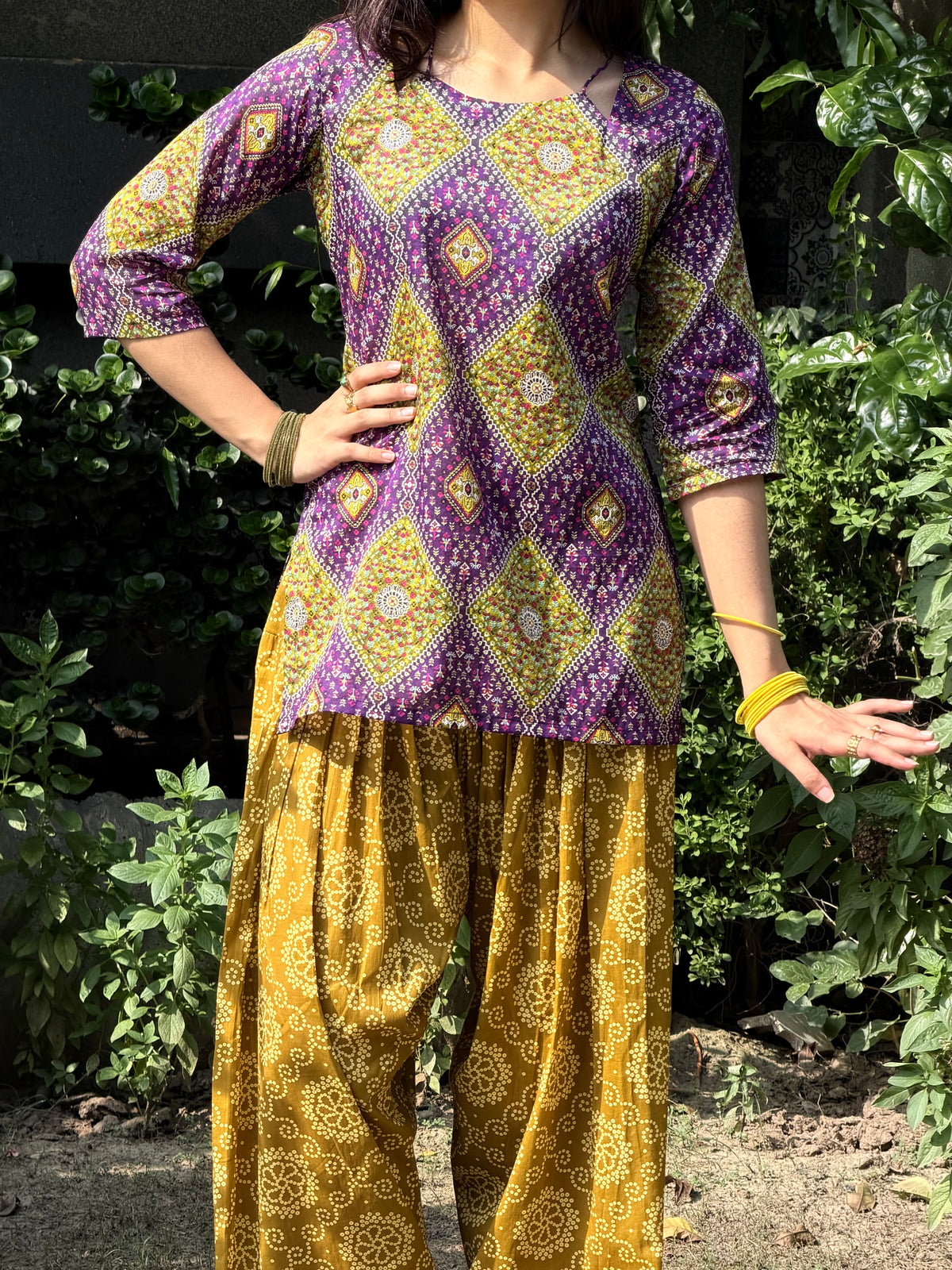 Gulnaar Set