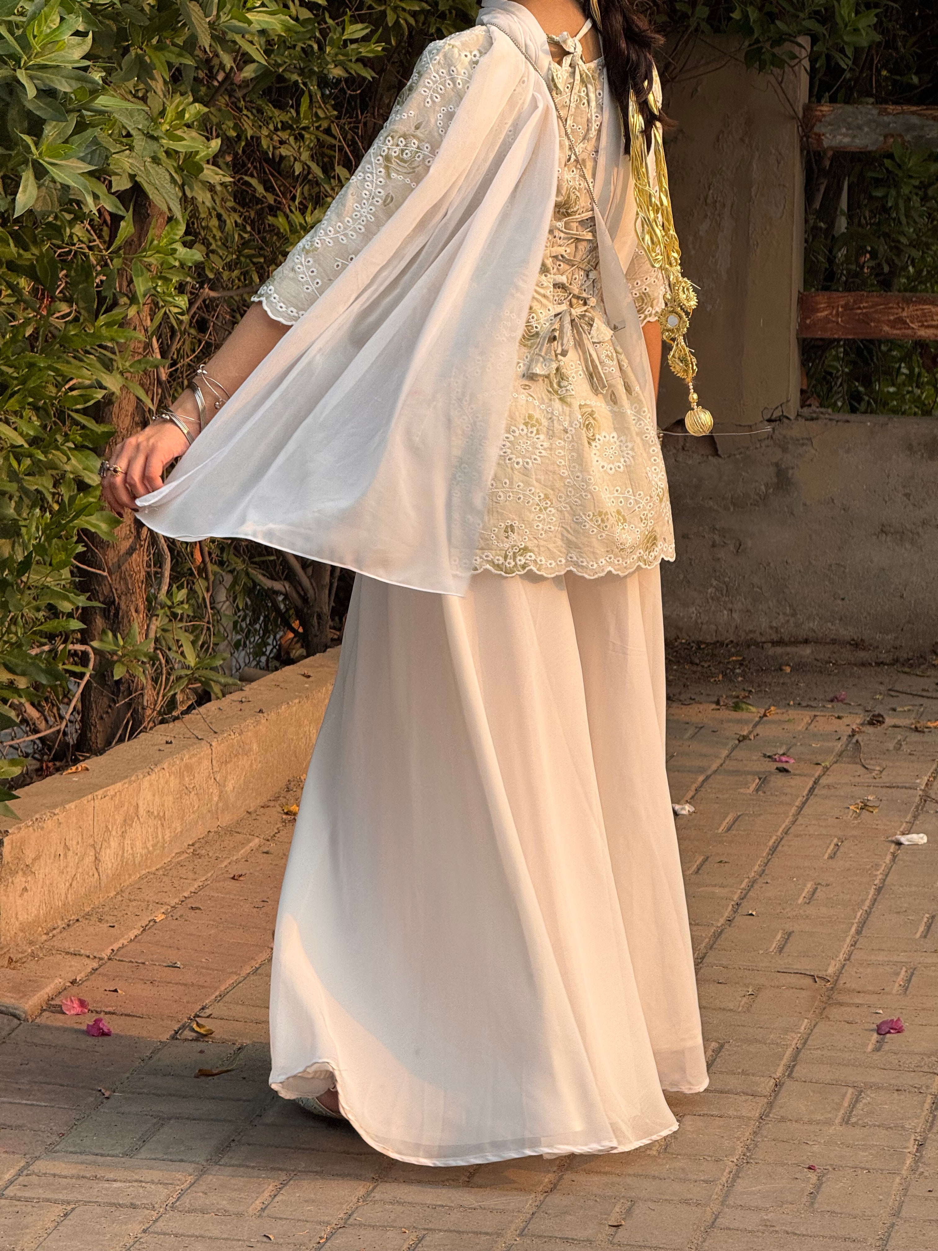 Mehreen Chicken kari Kurti