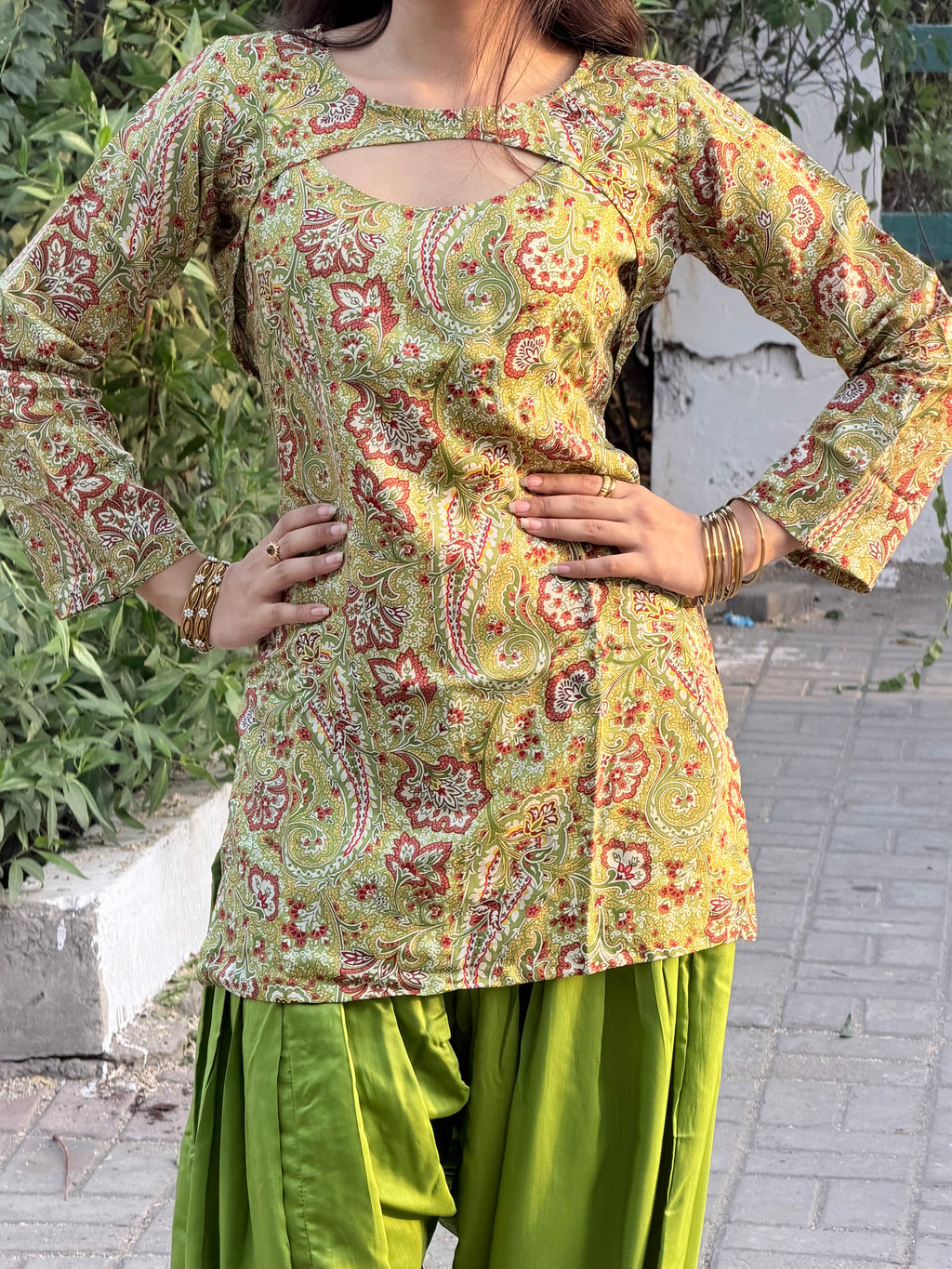 Meena  Convertible kurti Set