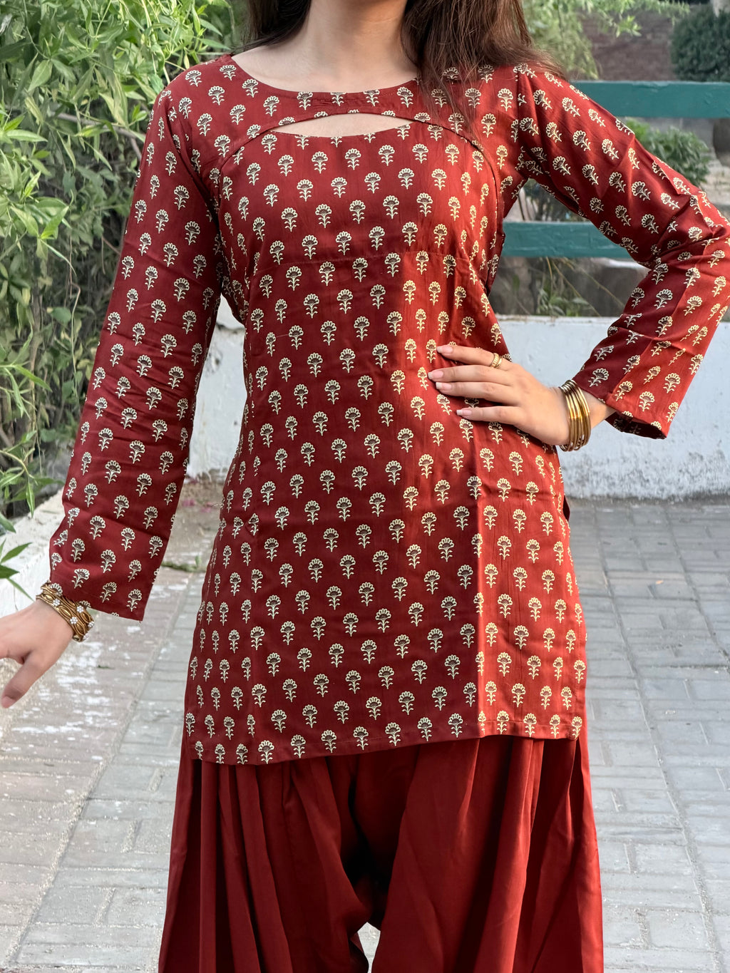 Rumi Convertible kurti Set