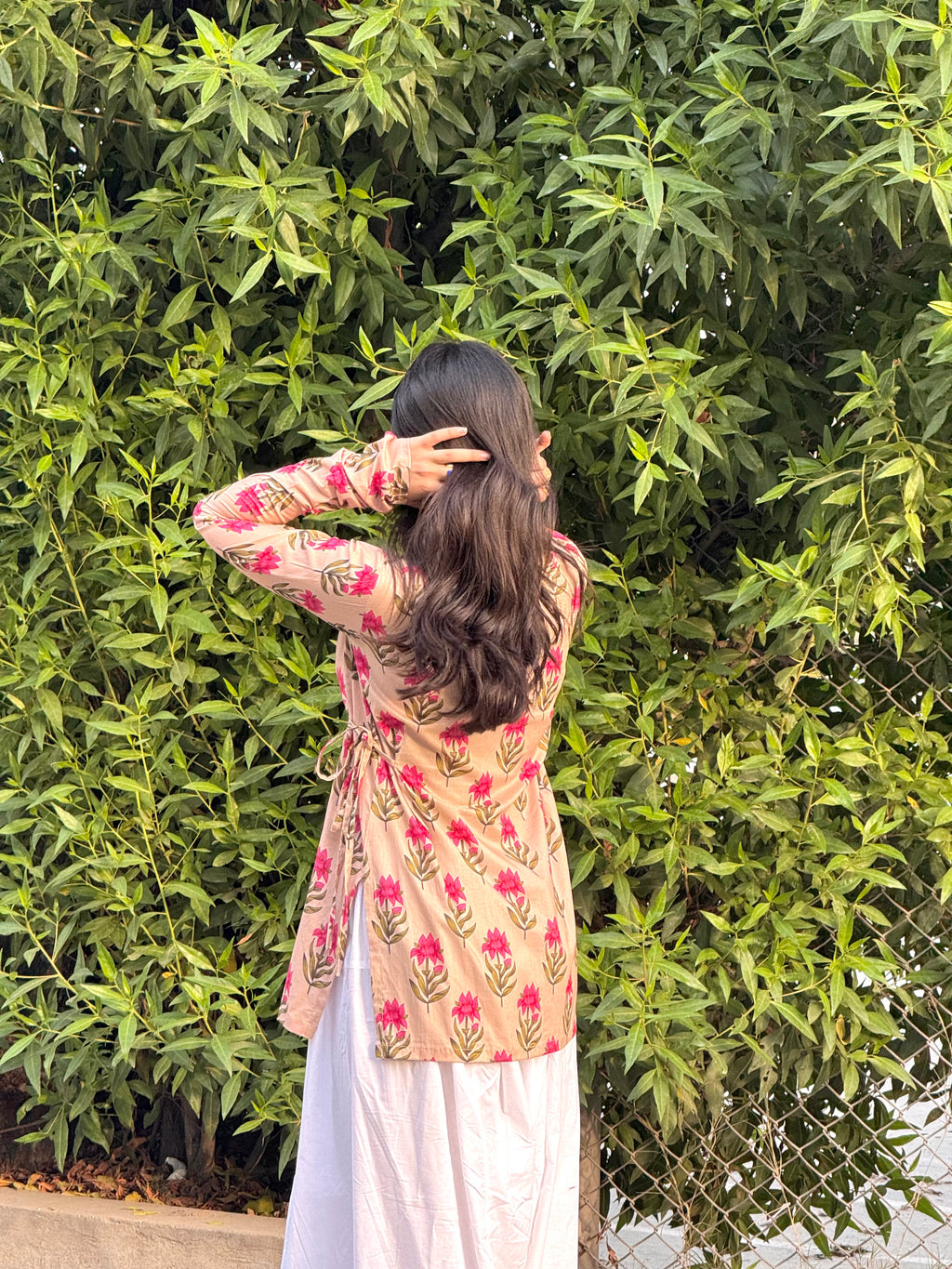 Petal Side Dori Kurti