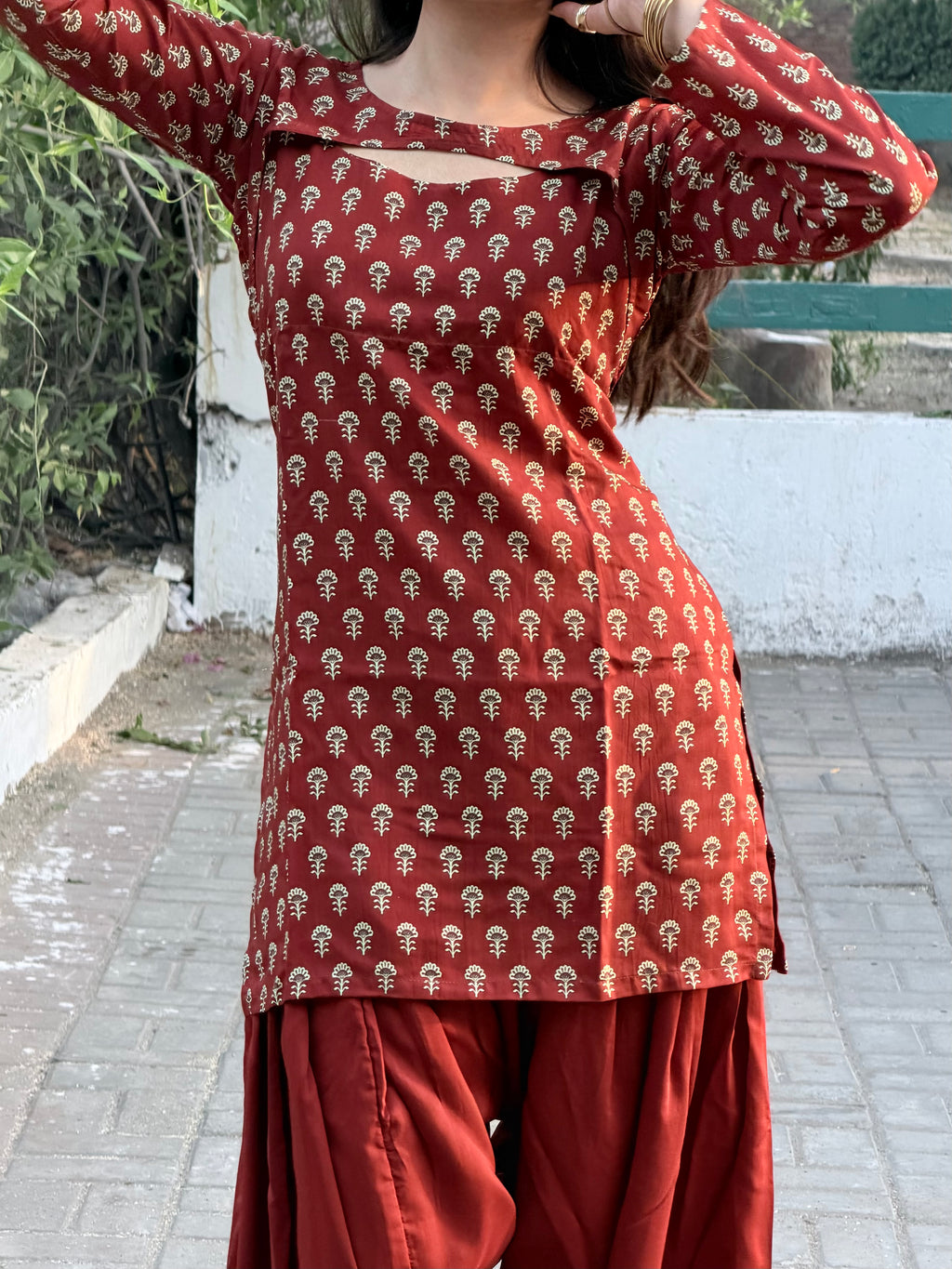Rumi Convertible kurti Set