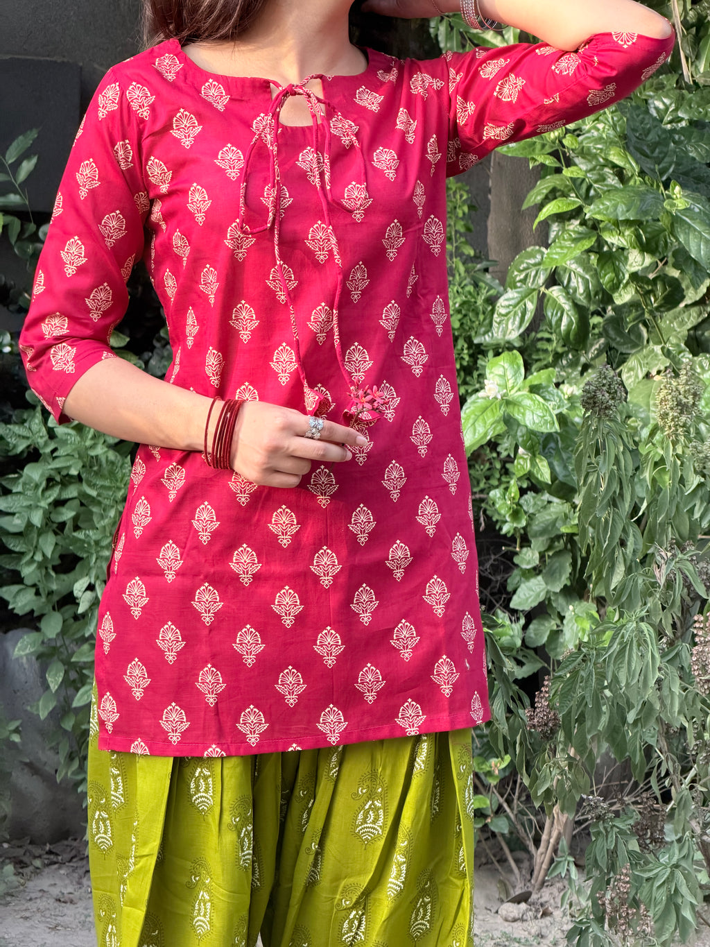 Dazzle Kurti Suit